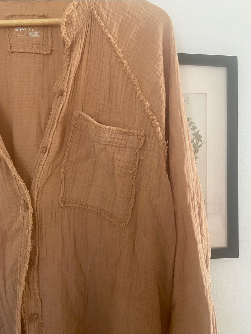 Aerie pool to party gauze button up - Picture 2 of 6